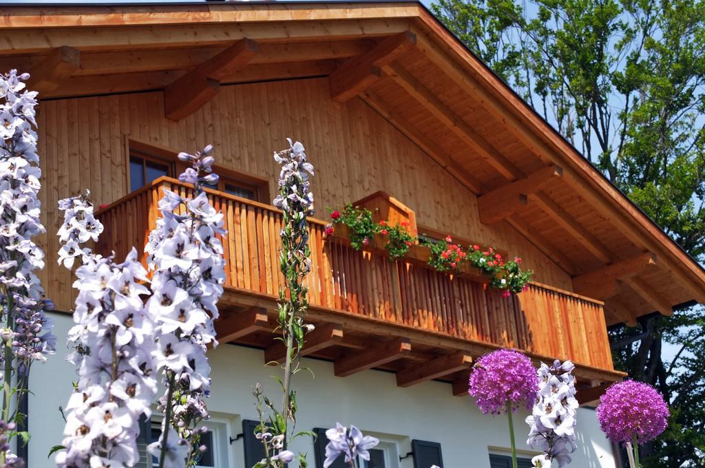 ノーヴァ・ポネンテHaus Schlernblickアパートメント エクステリア 写真